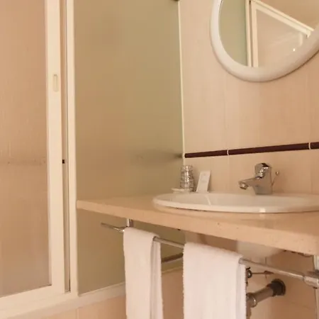 Πανσιόν Alojamento Local Dom Dinis