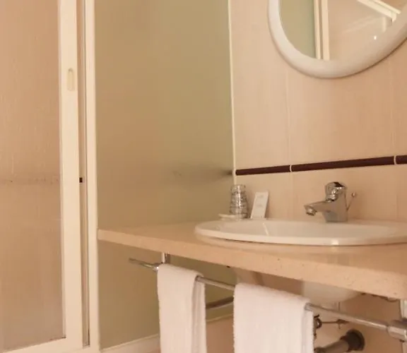 Maison d'hôtes Alojamento Local Dom Dinis