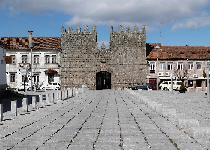 Maison d'hôtes Alojamento Local Dom Dinis